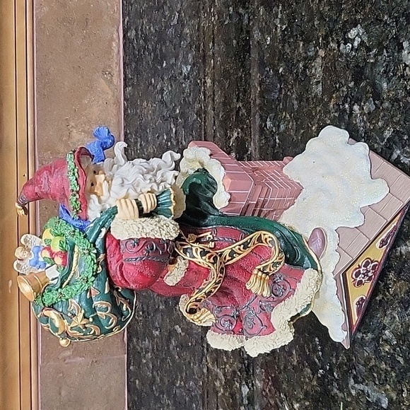 RARE SAN FRANCISCO MUSIC BOX COMPANY KRIS KRINGLE SANTA  Going Down the Chimney - Picture 1 of 7